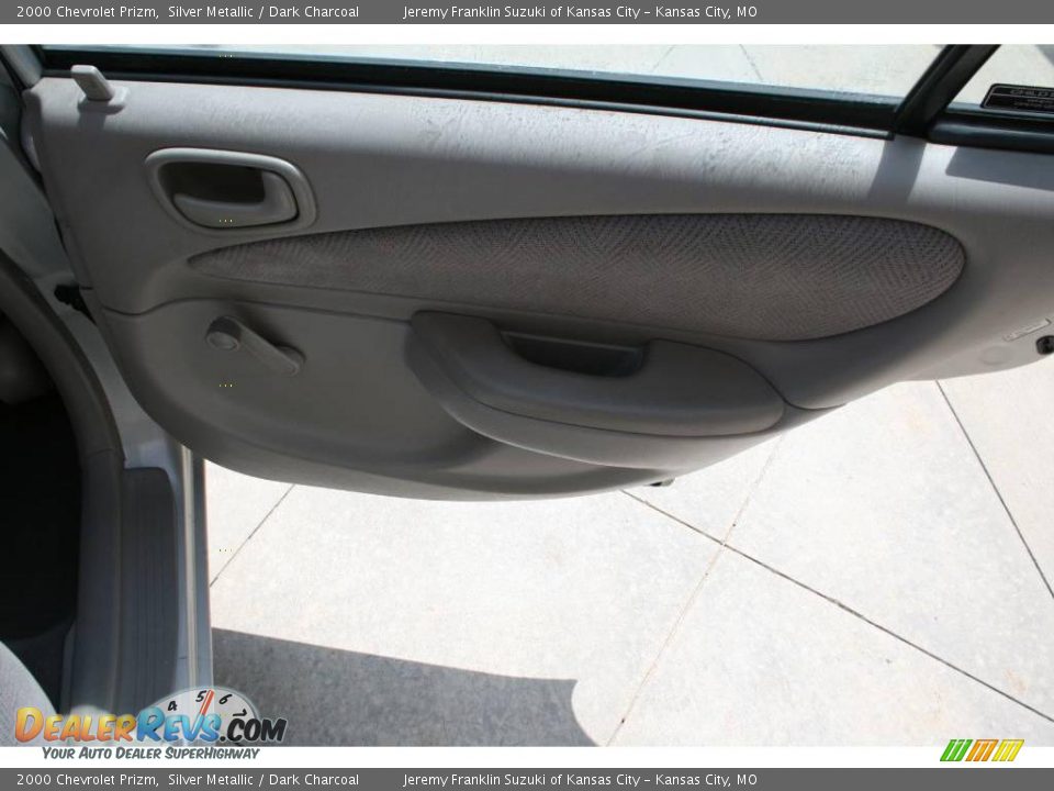 2000 Chevrolet Prizm Silver Metallic / Dark Charcoal Photo #11