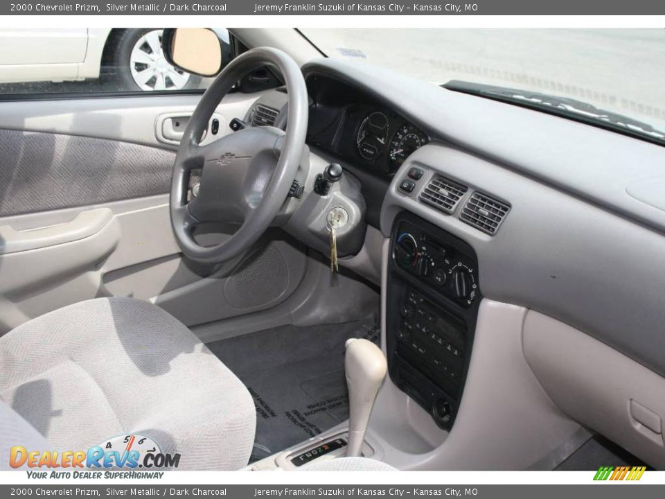 2000 Chevrolet Prizm Silver Metallic / Dark Charcoal Photo #14