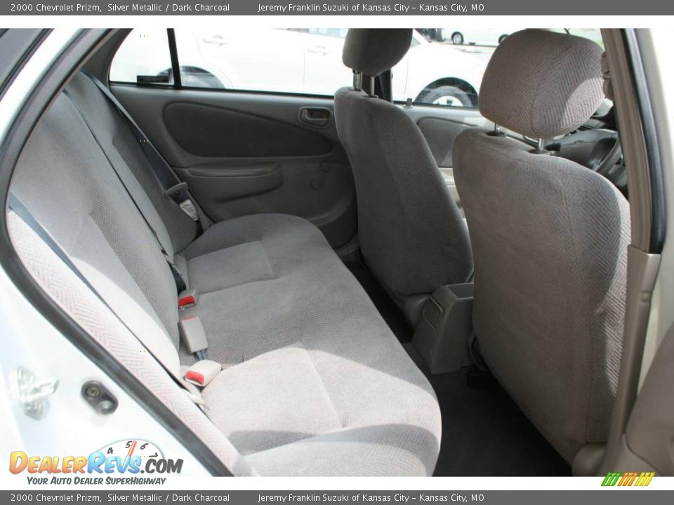 2000 Chevrolet Prizm Silver Metallic / Dark Charcoal Photo #16
