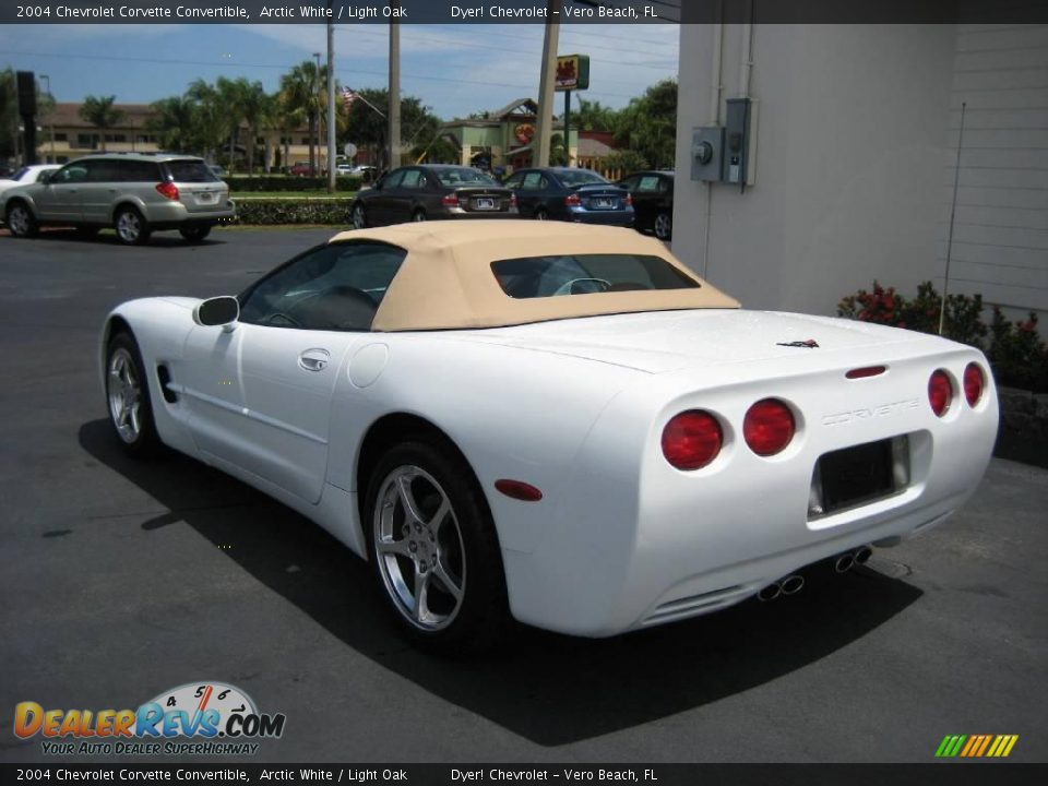 2004 Chevrolet Corvette Convertible Arctic White / Light Oak Photo #5