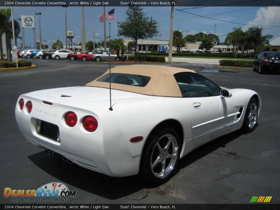 2004 Chevrolet Corvette Convertible Arctic White / Light Oak Photo #7