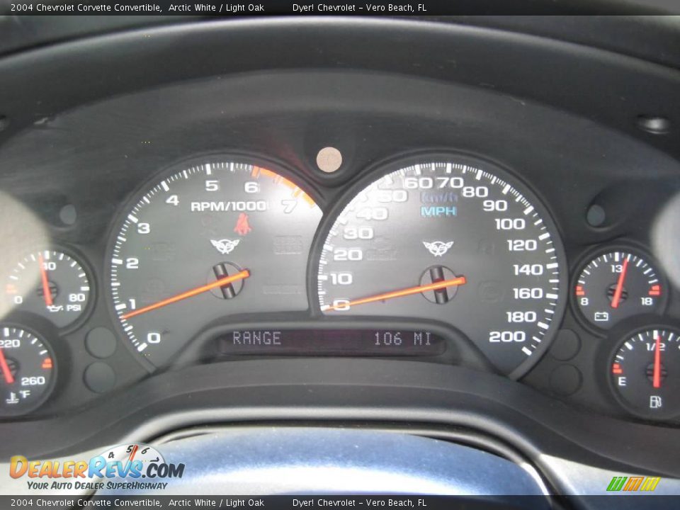 2004 Chevrolet Corvette Convertible Arctic White / Light Oak Photo #9