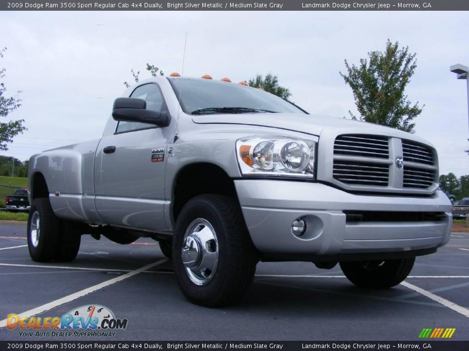 2009 Dodge Ram 3500 Sport Regular Cab 4x4 Dually Bright Silver Metallic / Medium Slate Gray Photo #4