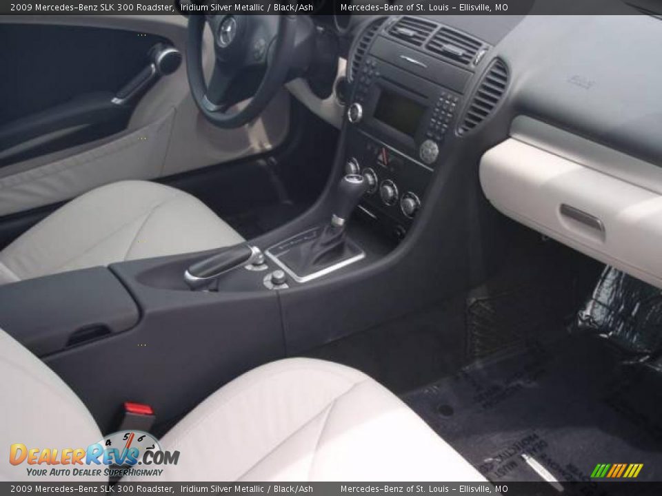 2009 Mercedes-Benz SLK 300 Roadster Iridium Silver Metallic / Black/Ash Photo #5