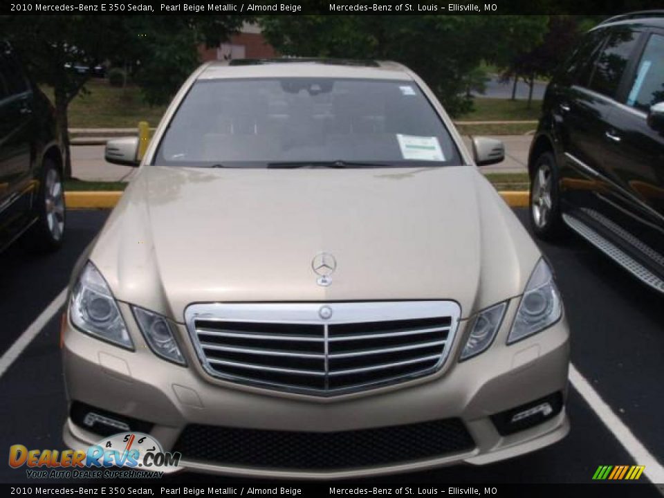 2010 Mercedes-Benz E 350 Sedan Pearl Beige Metallic / Almond Beige Photo #2