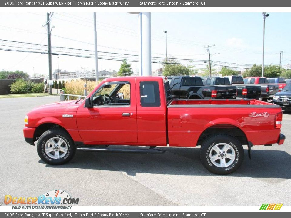 2006 Ford Ranger XLT SuperCab 4x4 Torch Red / Ebony Black/Grey Photo #9
