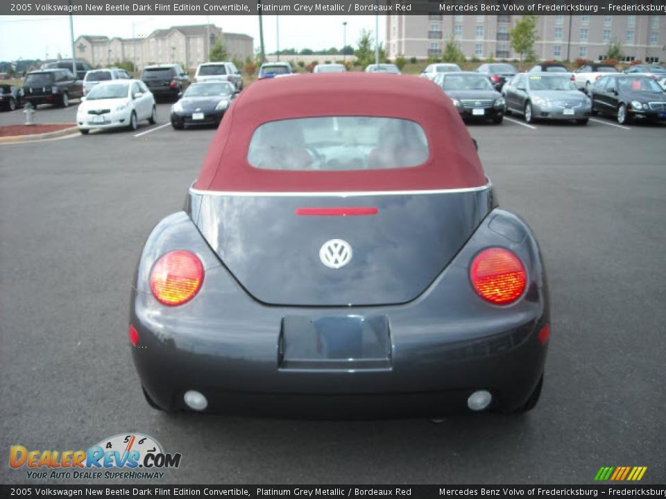 2005 Volkswagen New Beetle Dark Flint Edition Convertible Platinum Grey Metallic / Bordeaux Red Photo #4