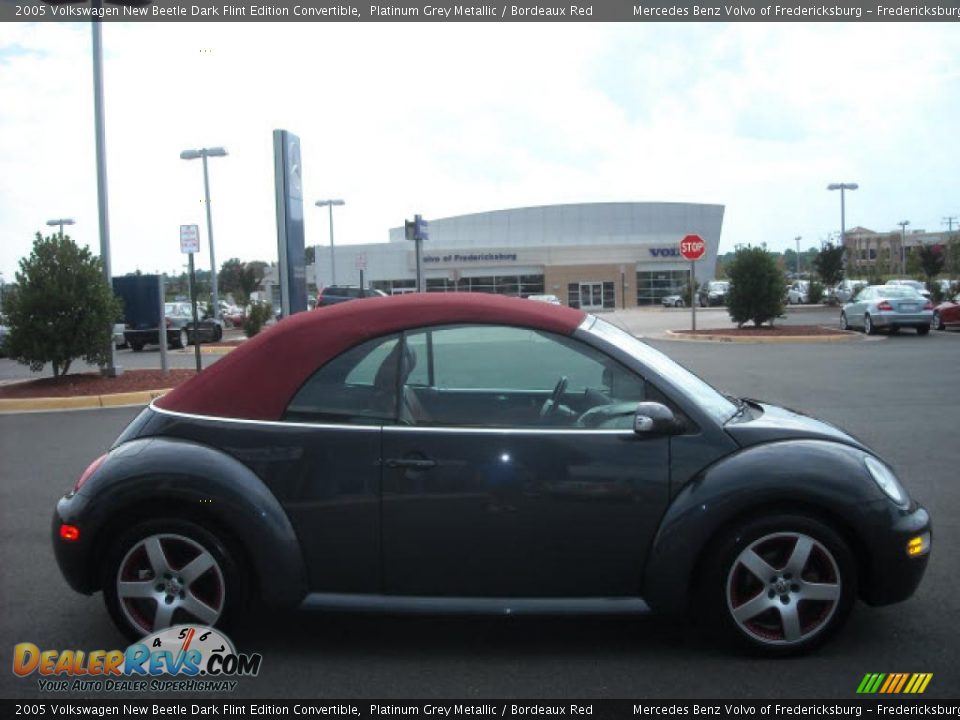 2005 Volkswagen New Beetle Dark Flint Edition Convertible Platinum Grey Metallic / Bordeaux Red Photo #6