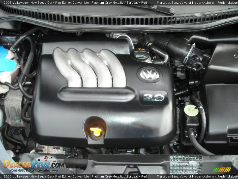 2005 Volkswagen New Beetle Dark Flint Edition Convertible Platinum Grey Metallic / Bordeaux Red Photo #19