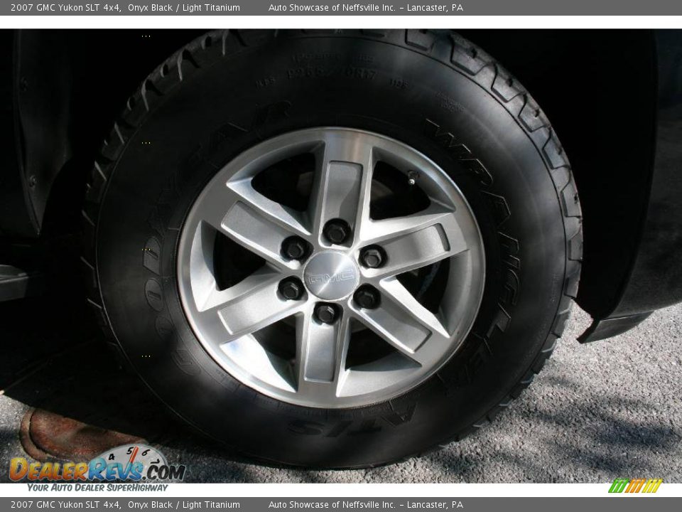 2007 GMC Yukon SLT 4x4 Onyx Black / Light Titanium Photo #7
