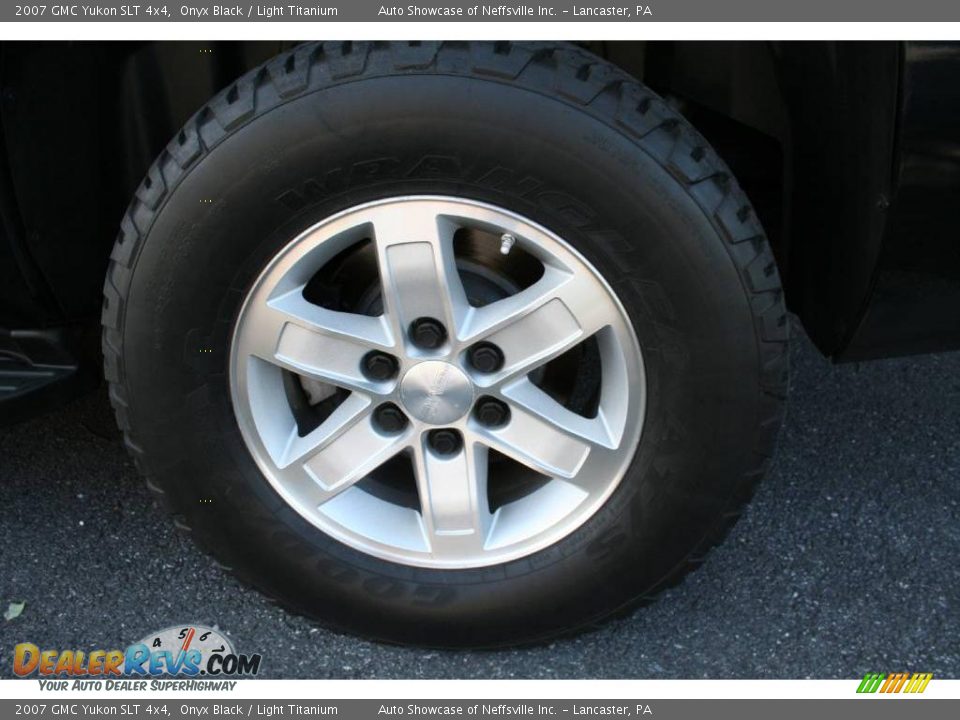 2007 GMC Yukon SLT 4x4 Onyx Black / Light Titanium Photo #9