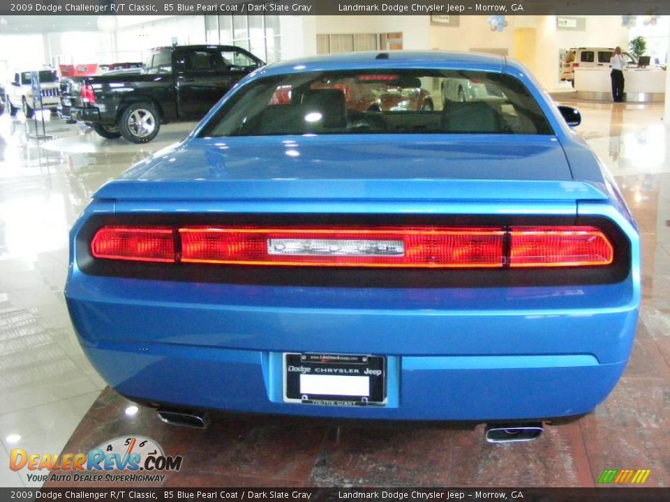 2009 Dodge Challenger R/T Classic B5 Blue Pearl Coat / Dark Slate Gray Photo #3