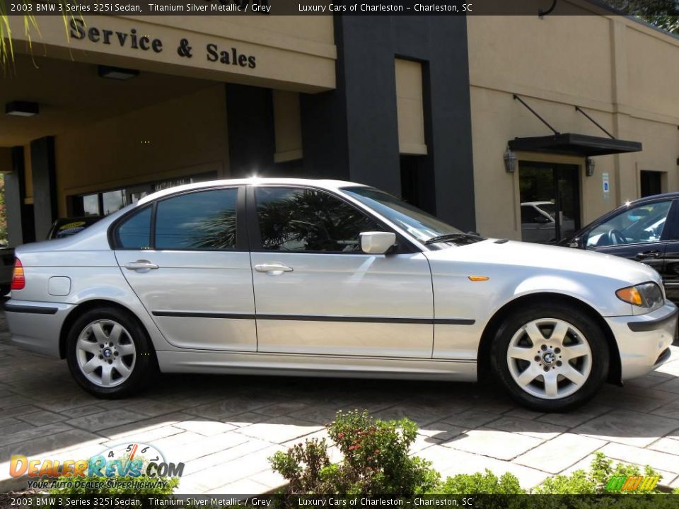 2003 BMW 3 Series 325i Sedan Titanium Silver Metallic / Grey Photo #1