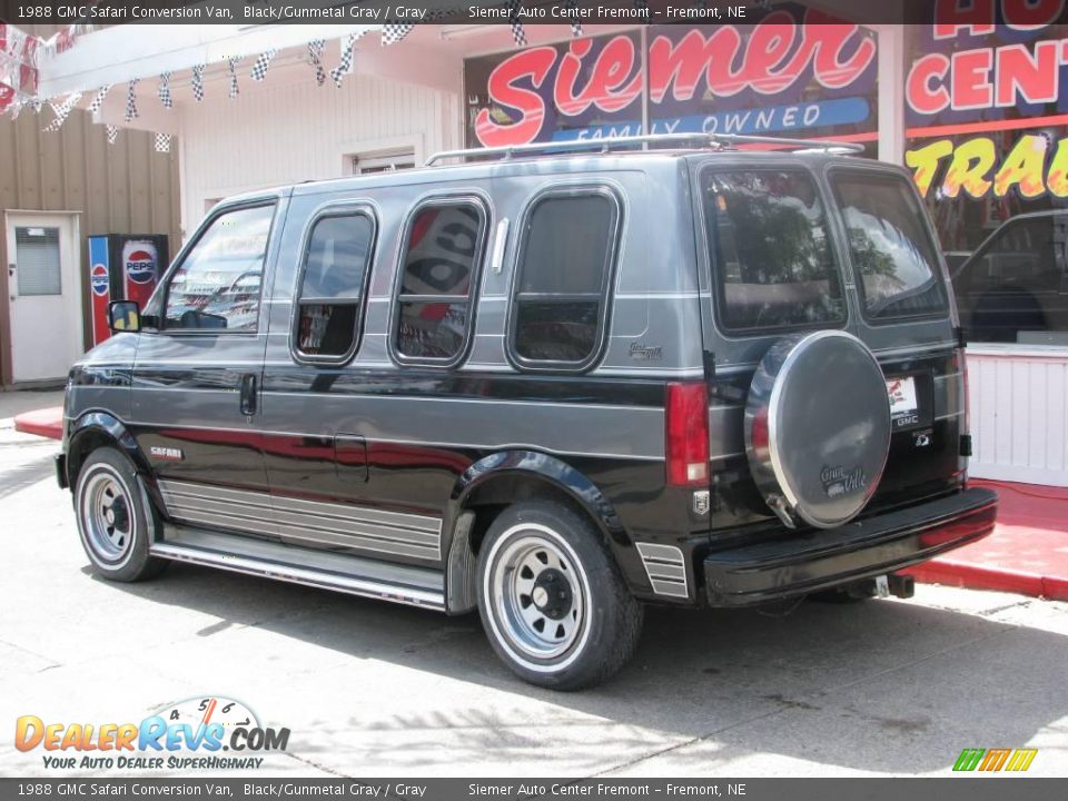 1988 GMC Safari Conversion Van Black/Gunmetal Gray / Gray Photo #2