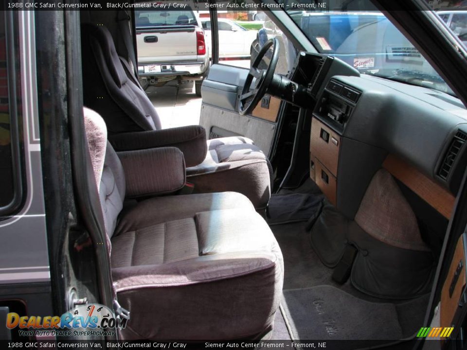 1988 GMC Safari Conversion Van Black/Gunmetal Gray / Gray Photo #5