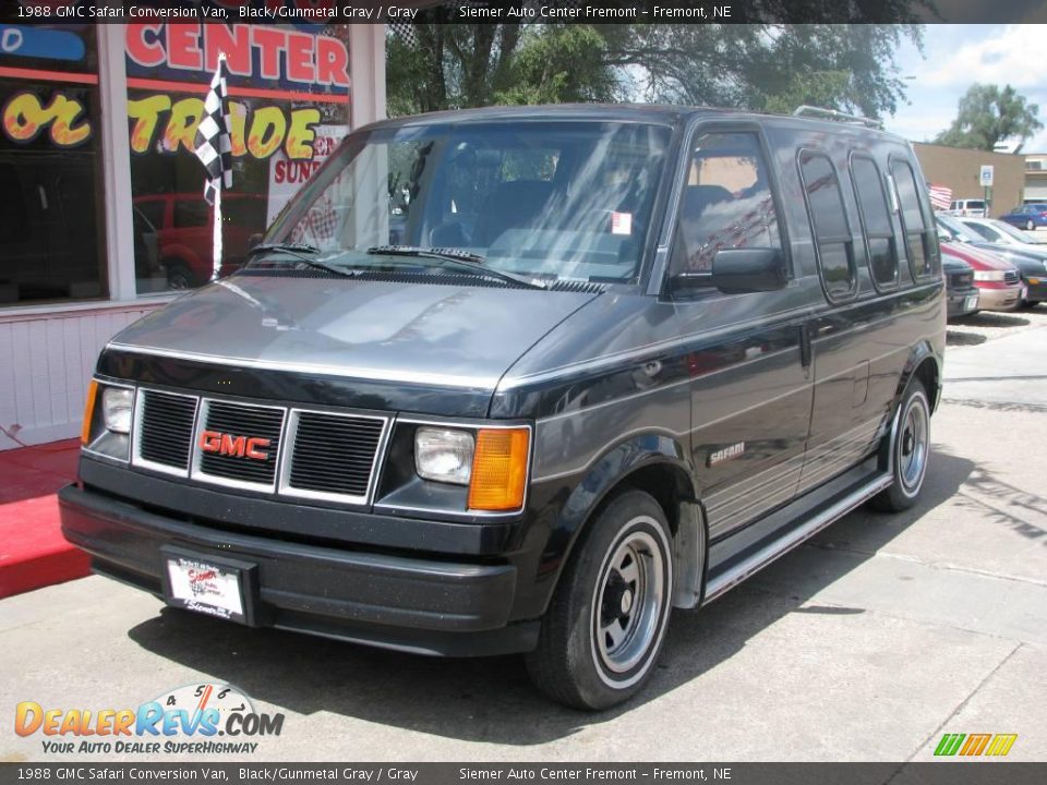 Pictures of 1988 gmc safari #4