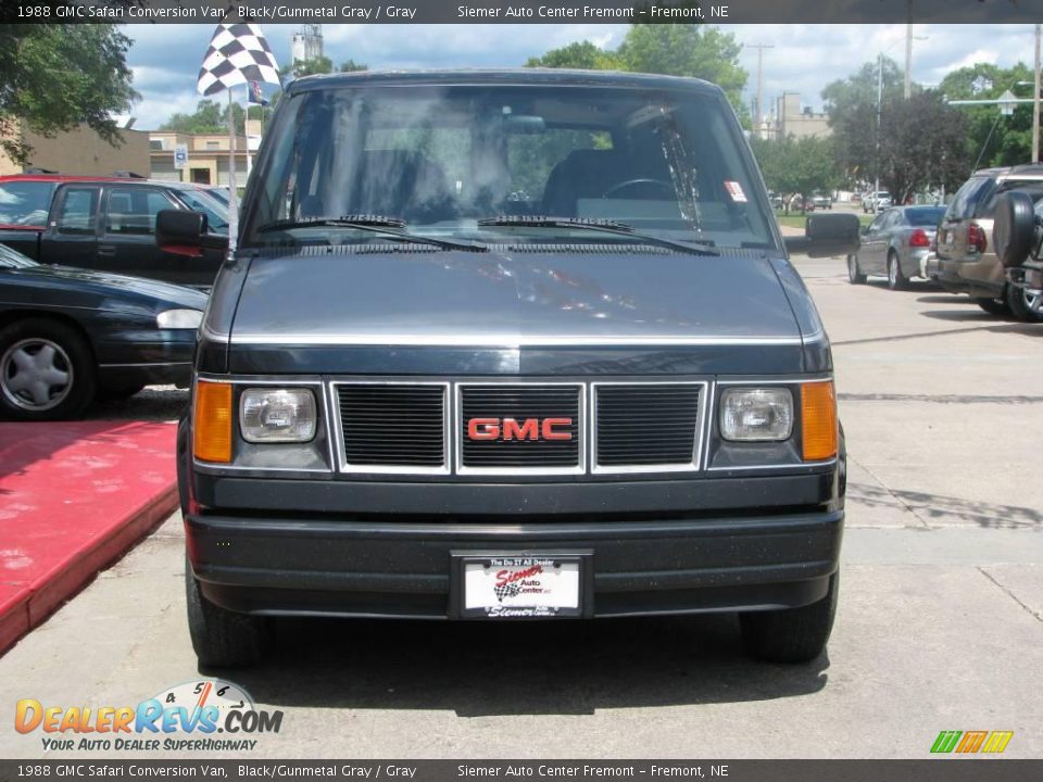 1988 Gmc safari #5