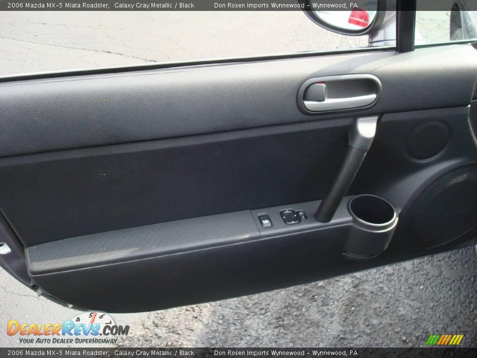 2006 Mazda MX-5 Miata Roadster Galaxy Gray Metallic / Black Photo #12
