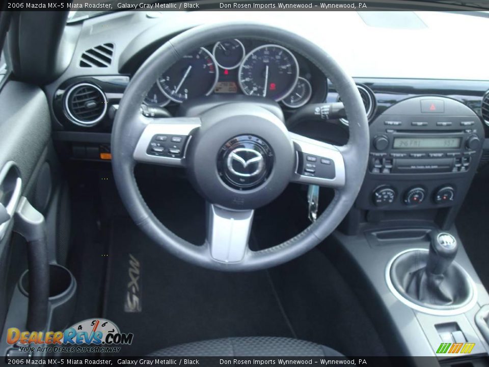 2006 Mazda MX-5 Miata Roadster Galaxy Gray Metallic / Black Photo #19