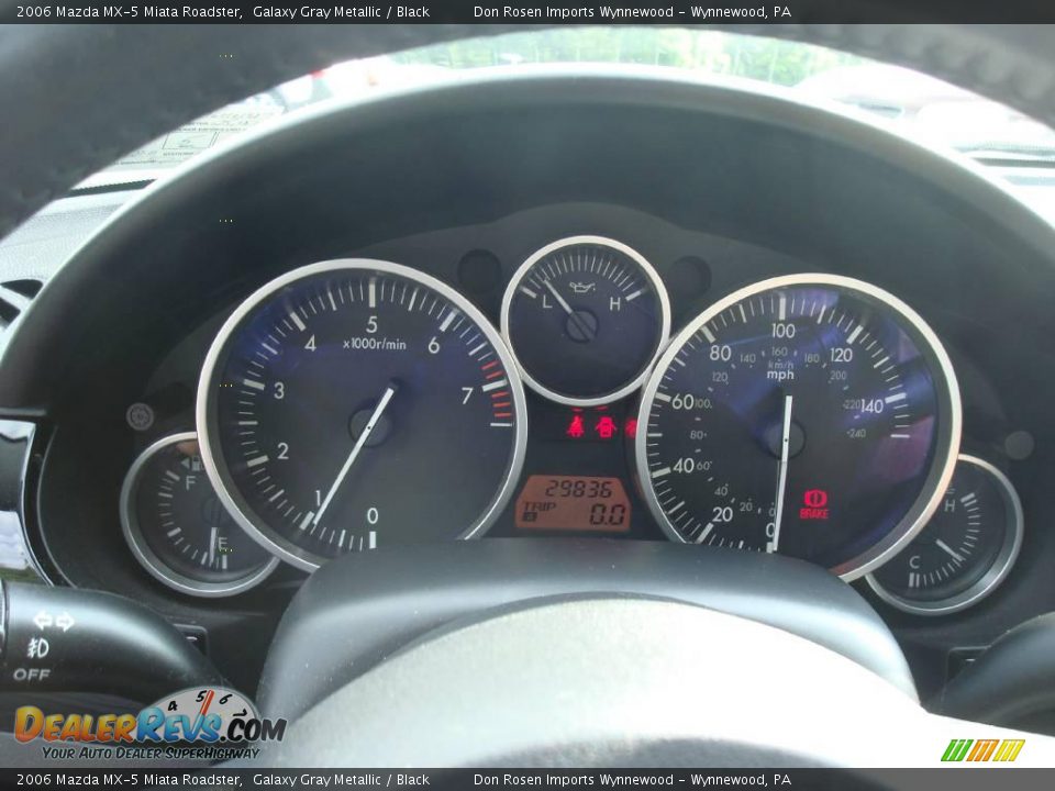 2006 Mazda MX-5 Miata Roadster Galaxy Gray Metallic / Black Photo #27