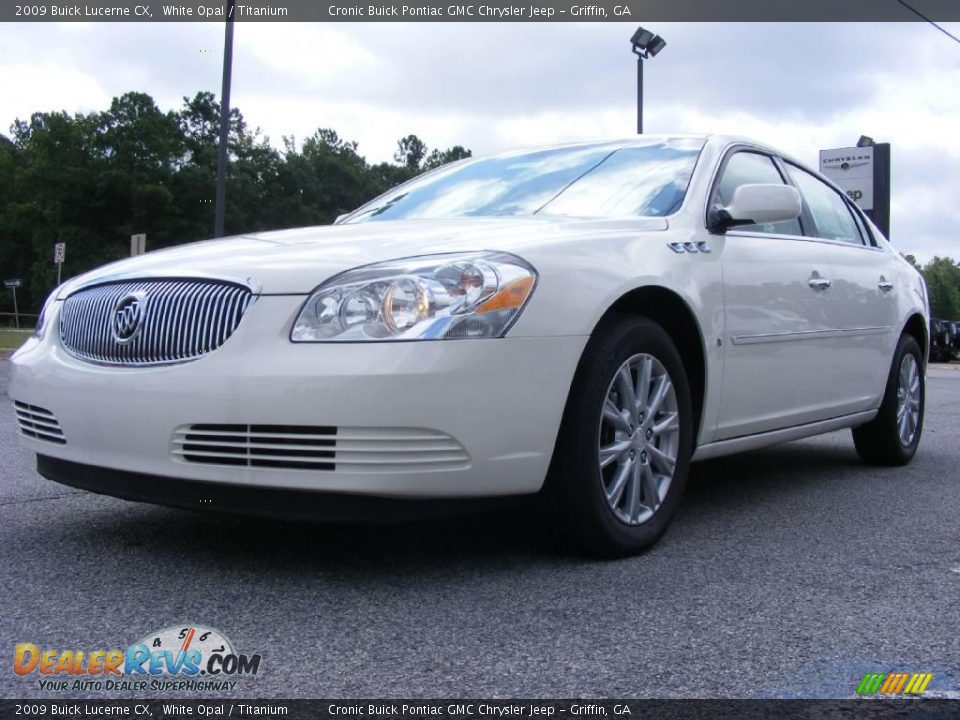 2009 Buick Lucerne CX White Opal / Titanium Photo #4