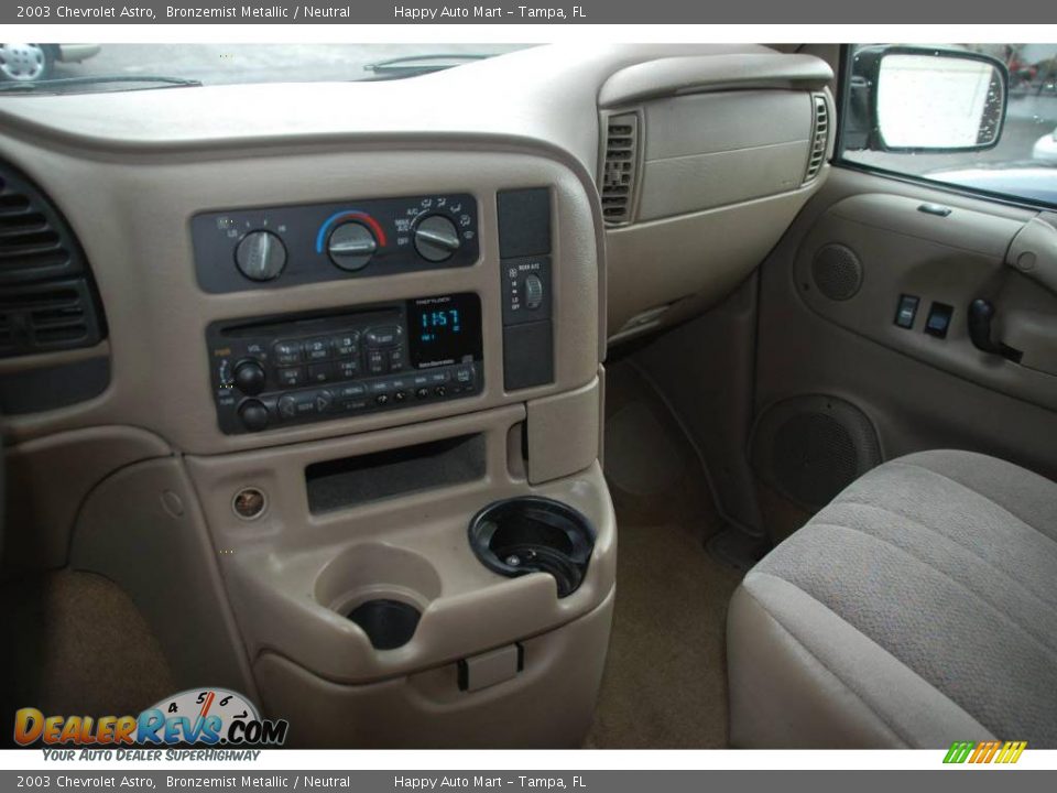 2003 Chevrolet Astro Bronzemist Metallic / Neutral Photo #15