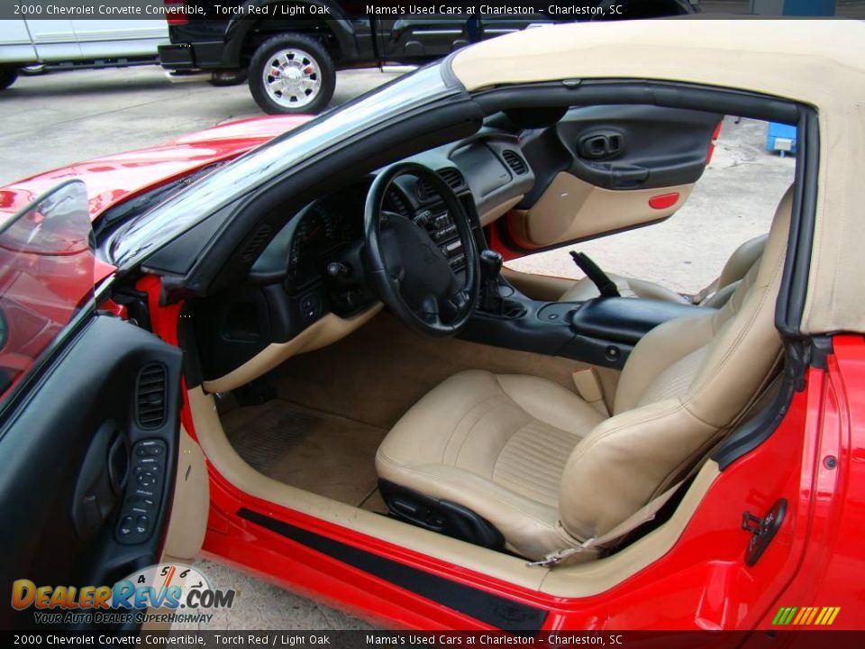 2000 Chevrolet Corvette Convertible Torch Red / Light Oak Photo #9