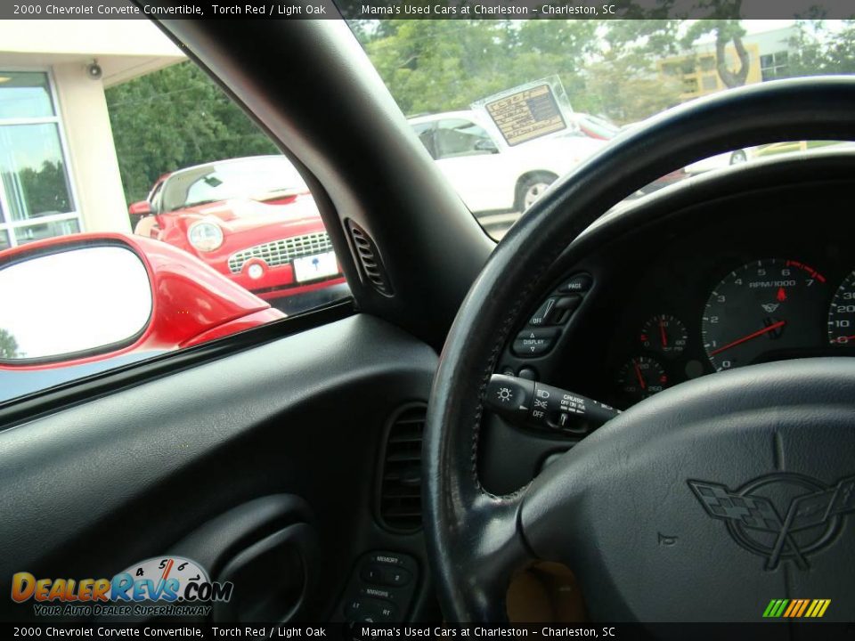 2000 Chevrolet Corvette Convertible Torch Red / Light Oak Photo #14