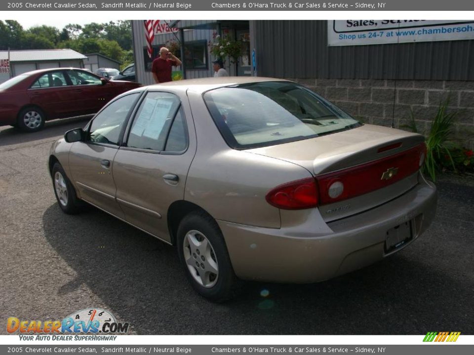 2005 Chevrolet Cavalier Sedan Sandrift Metallic / Neutral Beige Photo #8