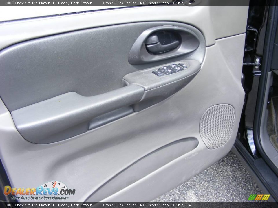 2003 Chevrolet TrailBlazer LT Black / Dark Pewter Photo #12