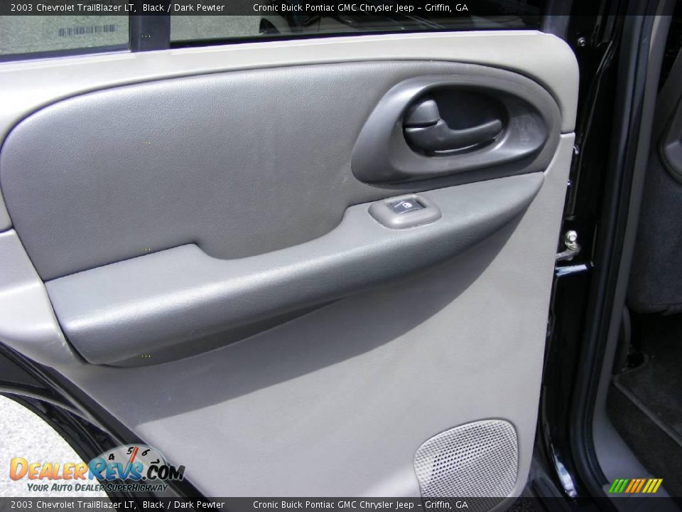 2003 Chevrolet TrailBlazer LT Black / Dark Pewter Photo #15