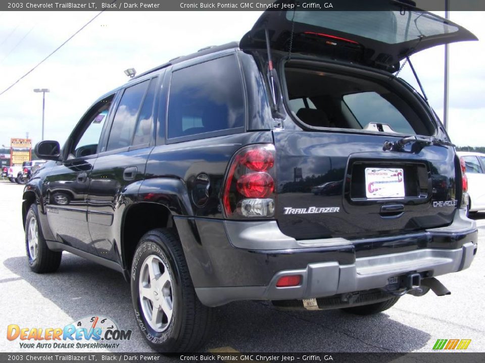 2003 Chevrolet TrailBlazer LT Black / Dark Pewter Photo #16