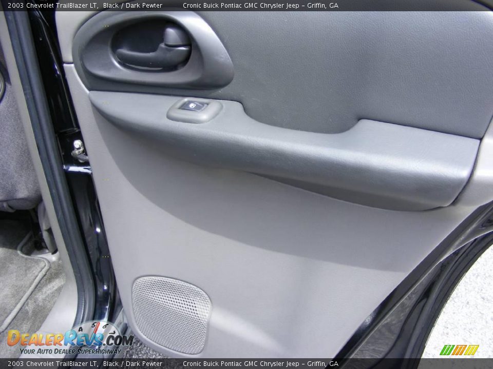 2003 Chevrolet TrailBlazer LT Black / Dark Pewter Photo #19