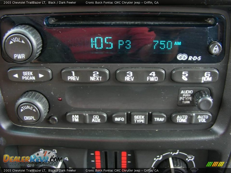 2003 Chevrolet TrailBlazer LT Black / Dark Pewter Photo #26