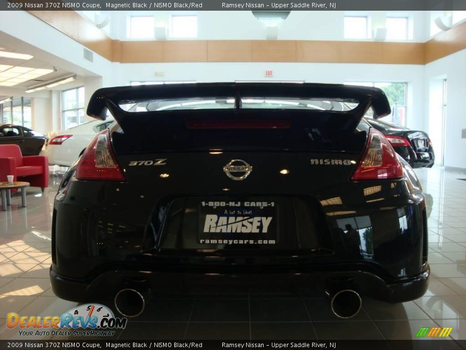 2009 Nissan 370Z NISMO Coupe Magnetic Black / NISMO Black/Red Photo #7