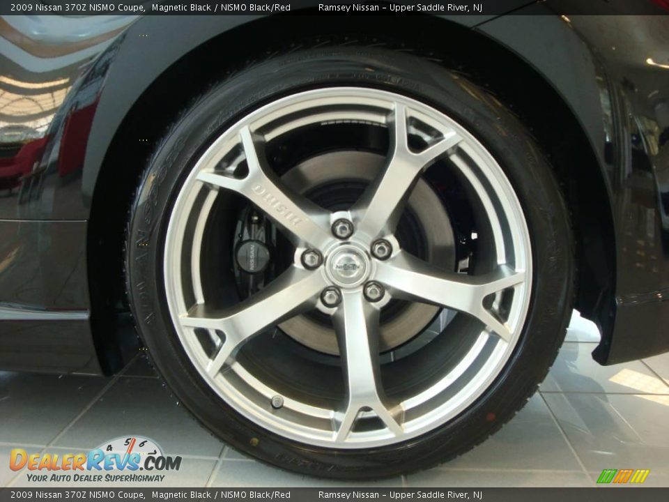 2009 Nissan 370Z NISMO Coupe Magnetic Black / NISMO Black/Red Photo #22