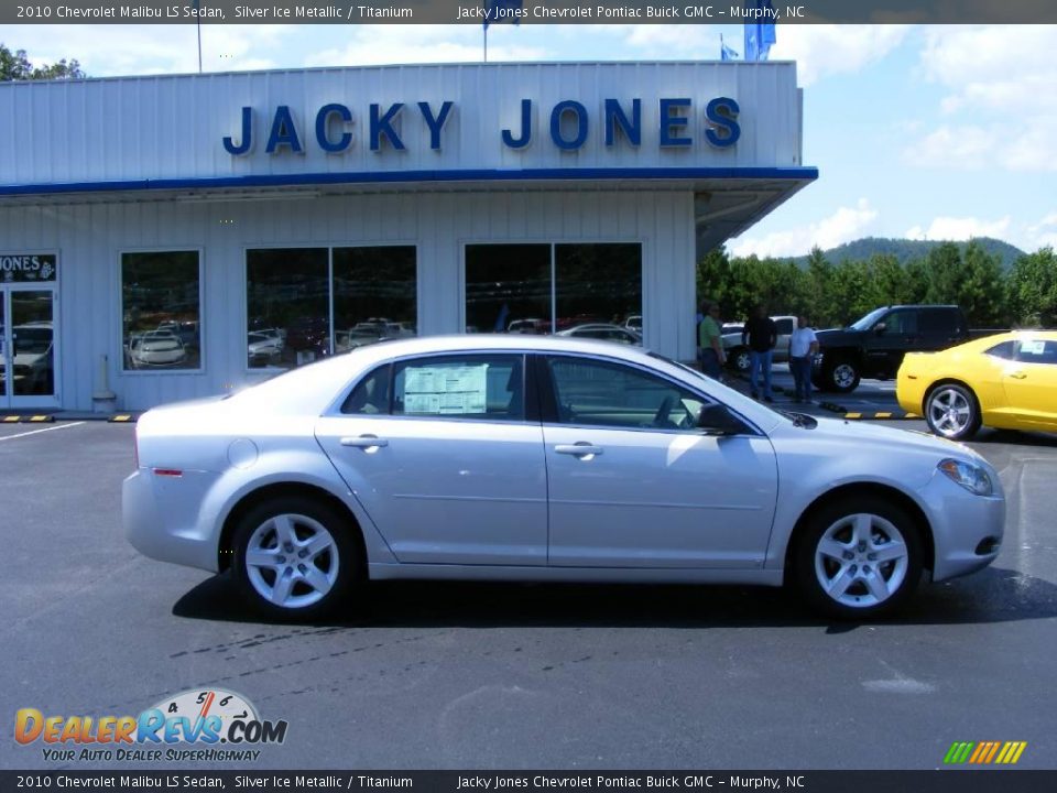2010 Chevrolet Malibu LS Sedan Silver Ice Metallic / Titanium Photo #1