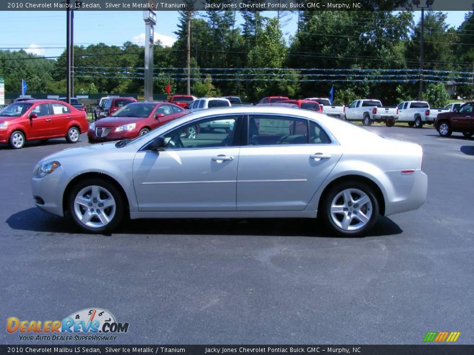 2010 Chevrolet Malibu LS Sedan Silver Ice Metallic / Titanium Photo #5