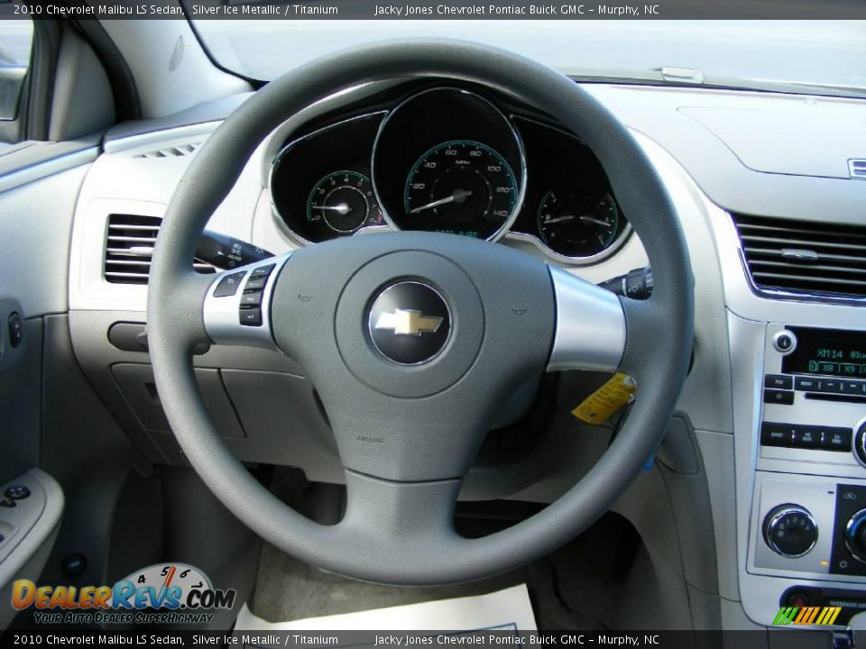 2010 Chevrolet Malibu LS Sedan Silver Ice Metallic / Titanium Photo #9
