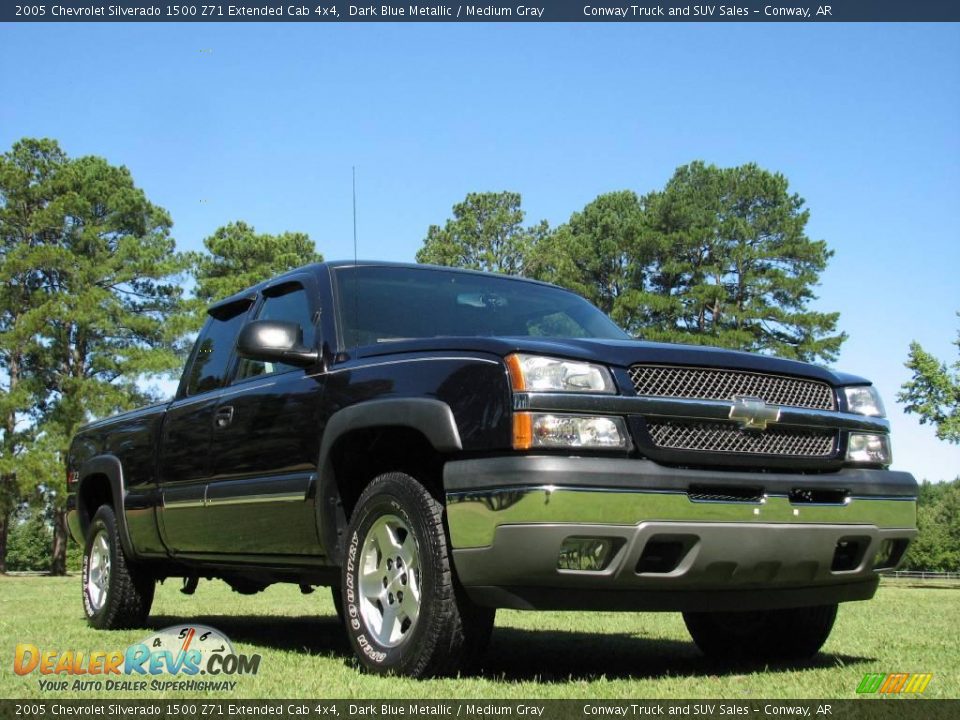 2005 Chevrolet Silverado 1500 Z71 Extended Cab 4x4 Dark Blue Metallic / Medium Gray Photo #4