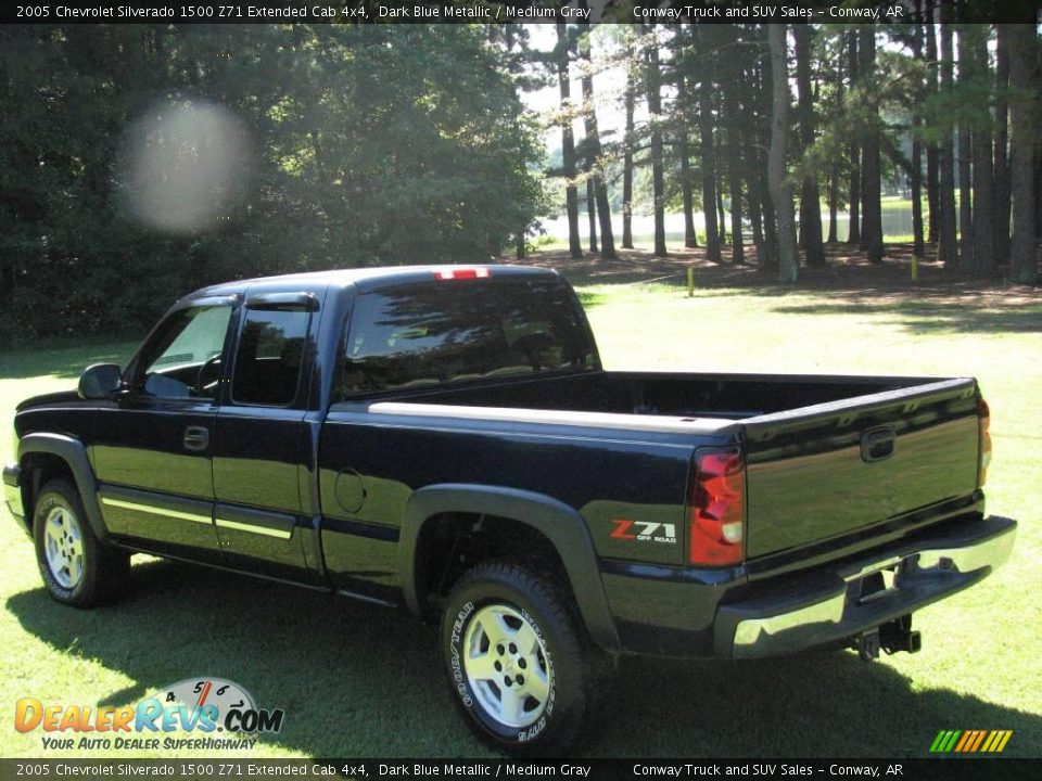 2005 Chevrolet Silverado 1500 Z71 Extended Cab 4x4 Dark Blue Metallic / Medium Gray Photo #7