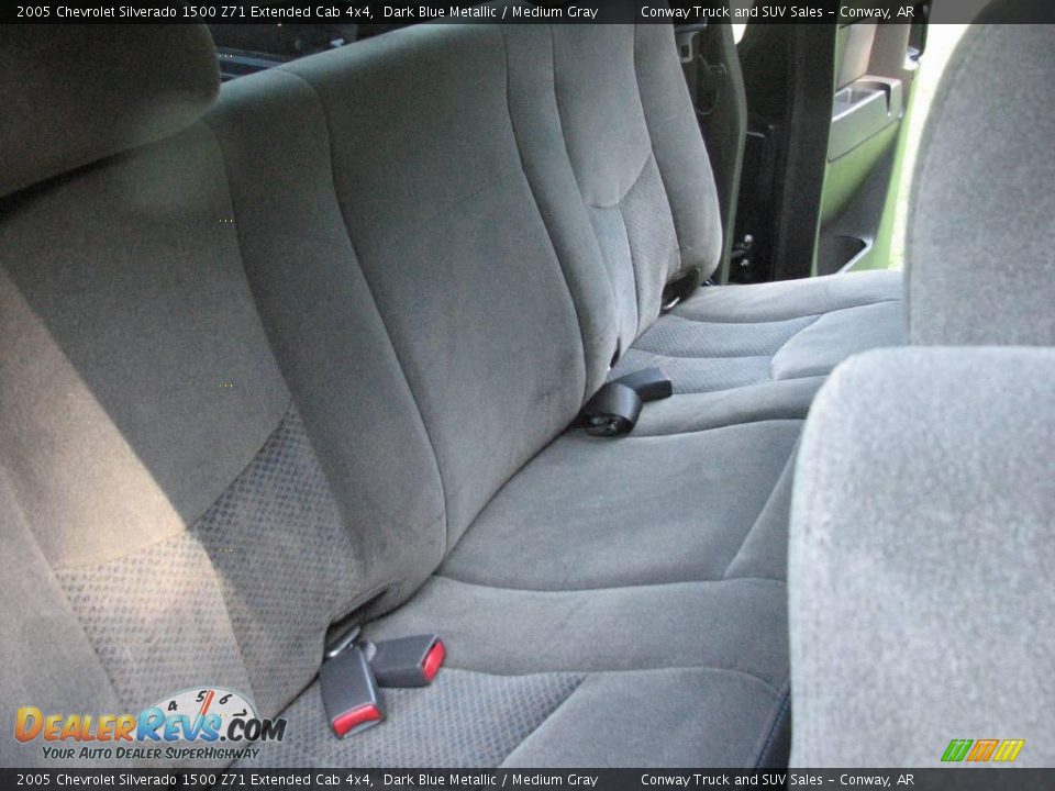 2005 Chevrolet Silverado 1500 Z71 Extended Cab 4x4 Dark Blue Metallic / Medium Gray Photo #14