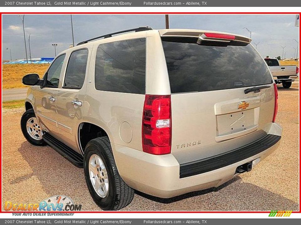 2007 Chevrolet Tahoe LS Gold Mist Metallic / Light Cashmere/Ebony Photo #3