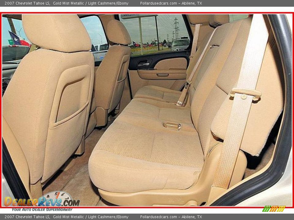 2007 Chevrolet Tahoe LS Gold Mist Metallic / Light Cashmere/Ebony Photo #16