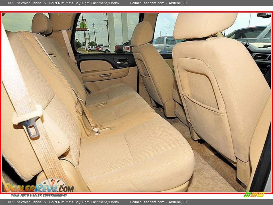 2007 Chevrolet Tahoe LS Gold Mist Metallic / Light Cashmere/Ebony Photo #23