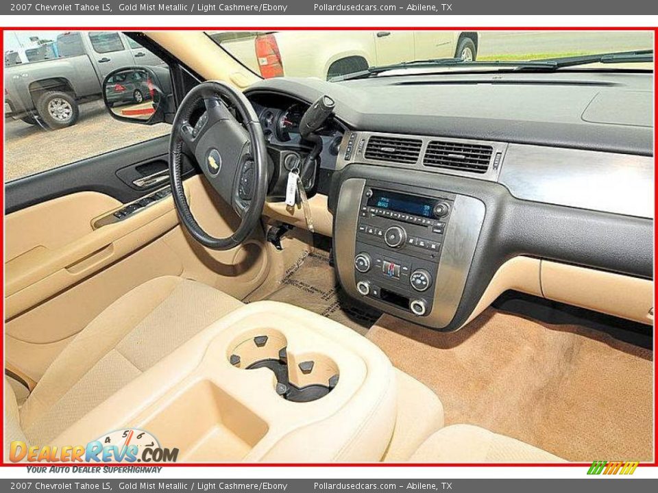 2007 Chevrolet Tahoe LS Gold Mist Metallic / Light Cashmere/Ebony Photo #25