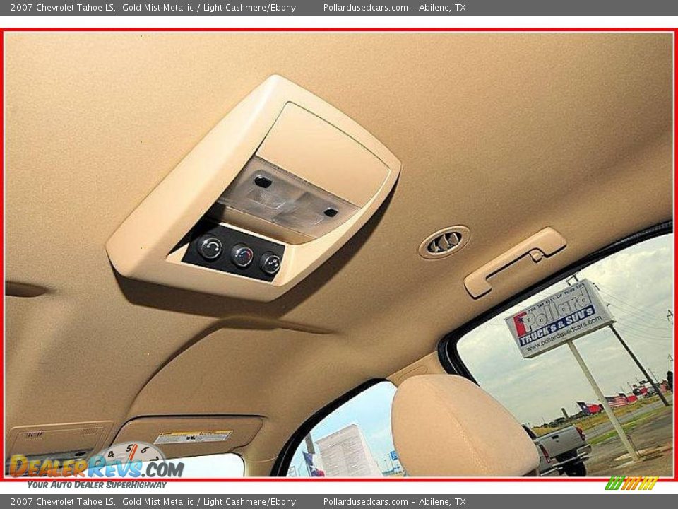 2007 Chevrolet Tahoe LS Gold Mist Metallic / Light Cashmere/Ebony Photo #26