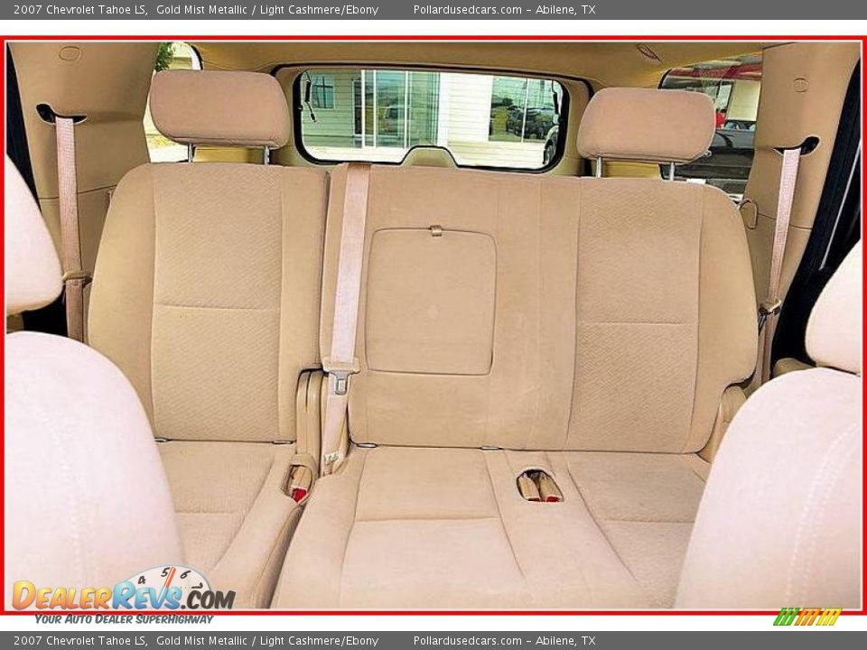 2007 Chevrolet Tahoe LS Gold Mist Metallic / Light Cashmere/Ebony Photo #31