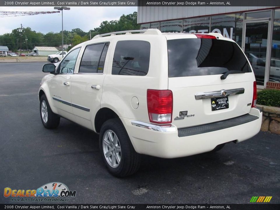2008 Chrysler Aspen Limited Cool Vanilla / Dark Slate Gray/Light Slate Gray Photo #6