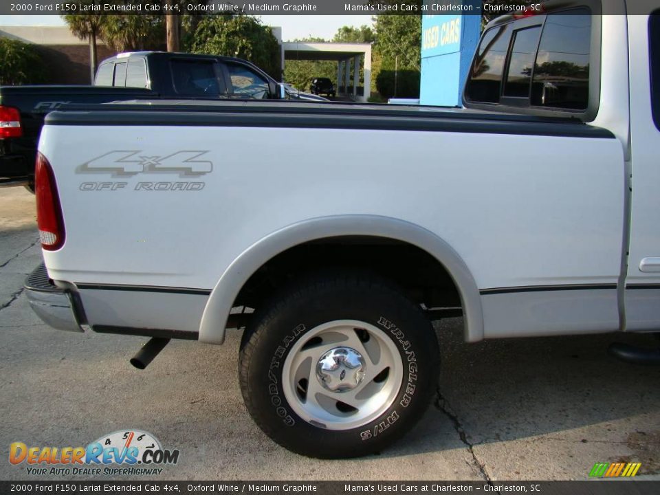 2000 Ford F150 Lariat Extended Cab 4x4 Oxford White / Medium Graphite Photo #25